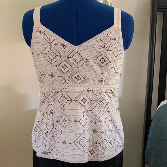 Nine West Brown Cream Geometric Cami Button Top - Picture 4 of 5